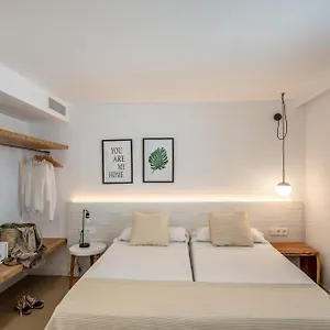- Formentera Vacaciones Apartamento Es Pujols